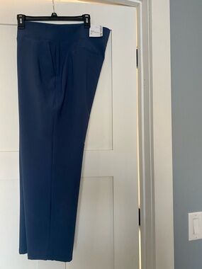 Nine West Navy High-Rise Pull-On Ankle Pants